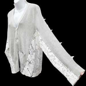 2/$20 Y2K Grey & White Lace Floral Pattern Buttons Down Cardigan Sweater Size:XL